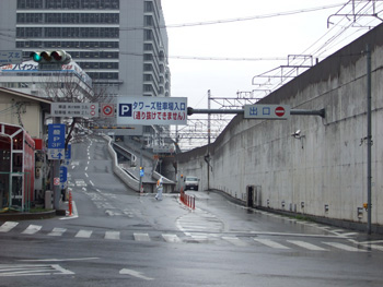 タワーズ駐車場